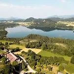 Im Haus Am Huegel * Sankt Georgen am Längsee