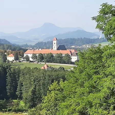 Im Haus Am Huegel Sankt Georgen am Längsee