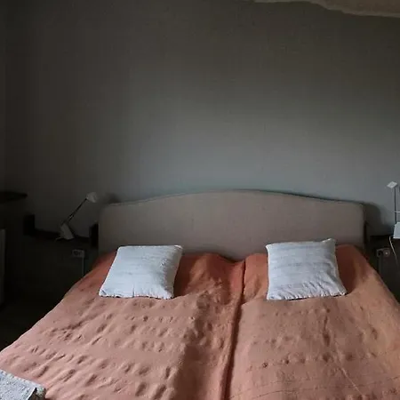 Im Haus Am Huegel *